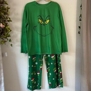 Green Grinch Women's Pajama Set
